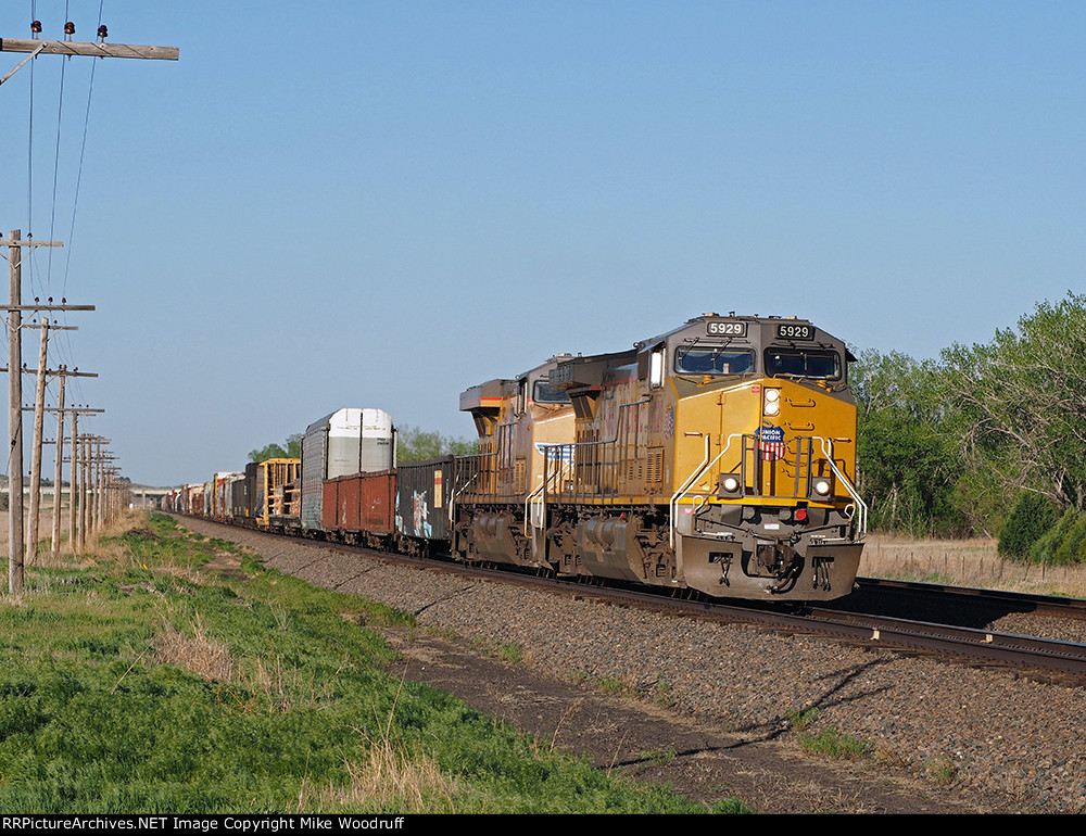 UP 5929
